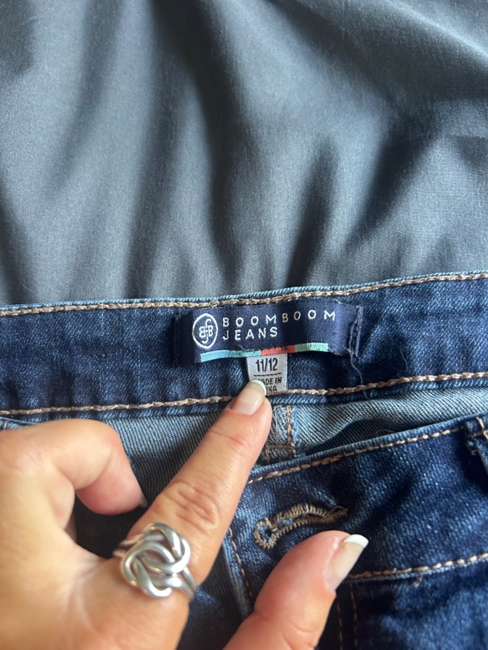 Jeans - Picture 3 of 3